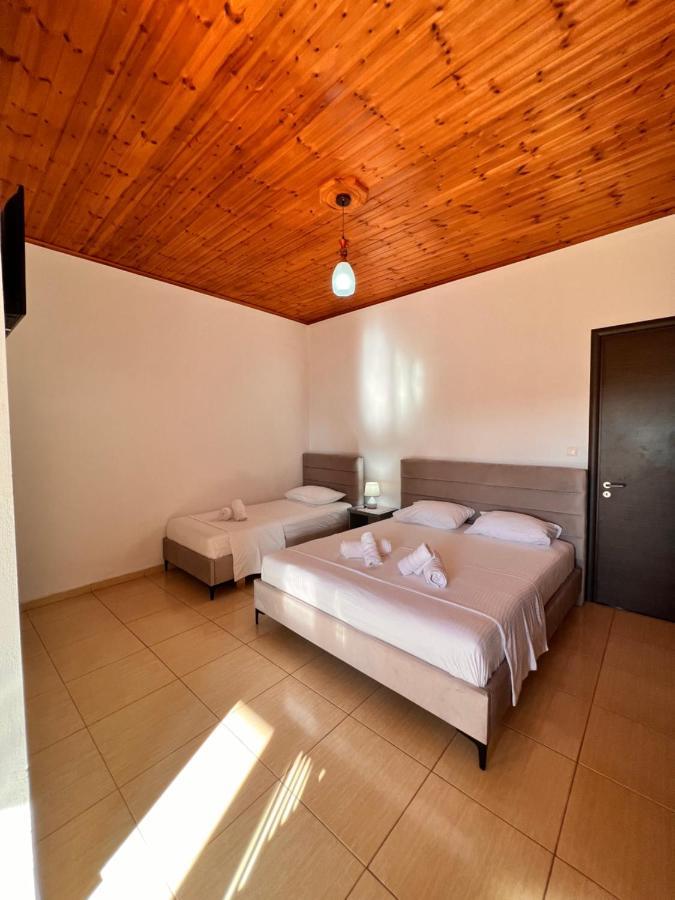 Hotel Moscopole Ксаміл Екстер'єр фото